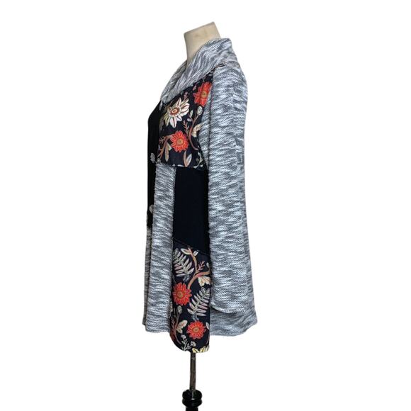 Luii gray patchwork long sleeves button cardigan size Small - Picture 6 of 10